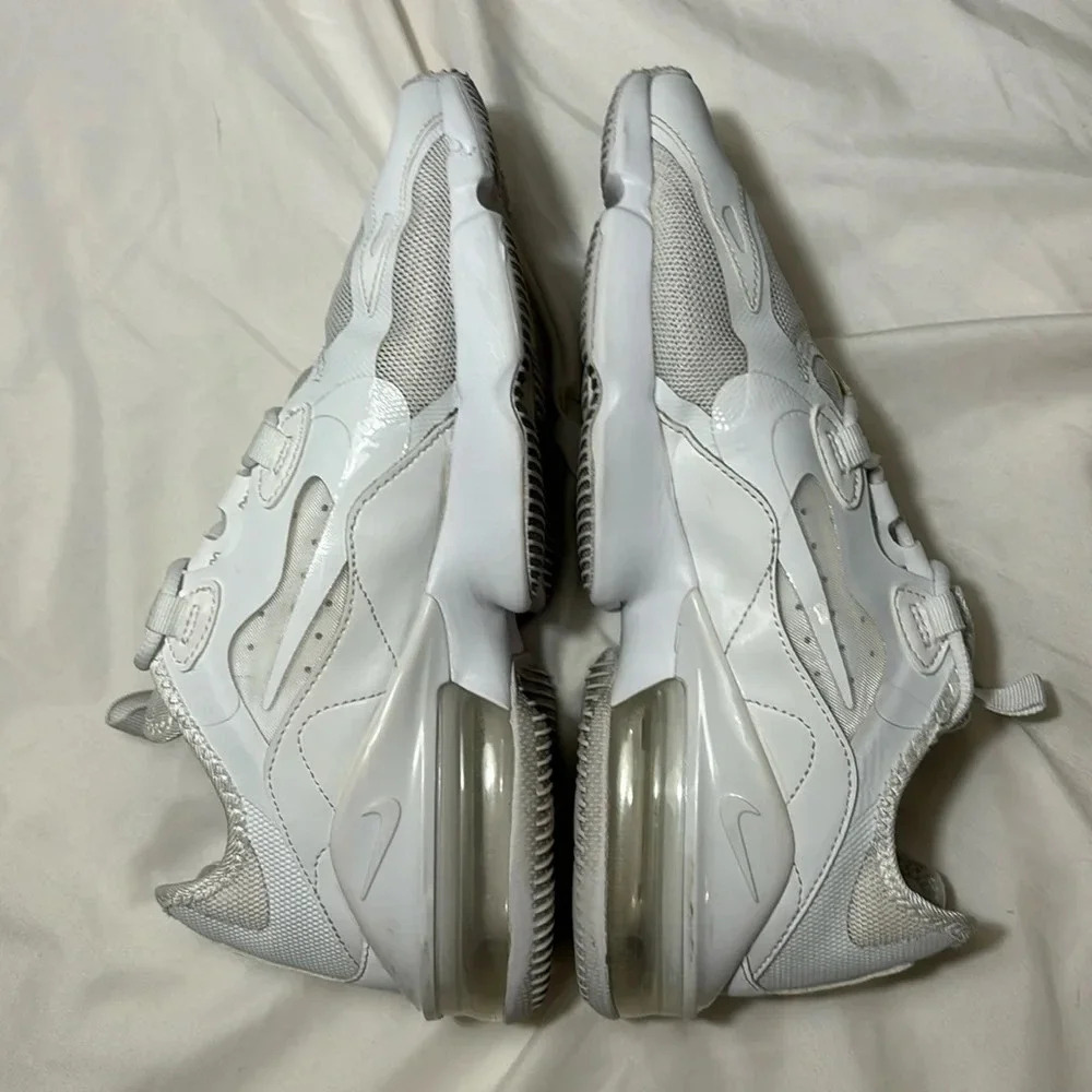 Nike Air Max Infinity 2 Triple White Women's size 8.5 - Picture 2 of 13